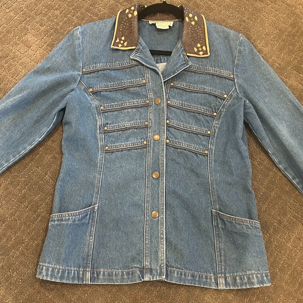 WESTERN DENIM SHIRT OR JACKET, Nancy Bolen, Size 4, Blue